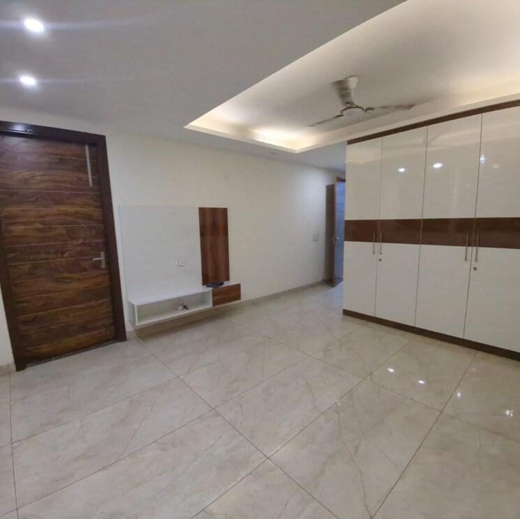 Room, ardee-city 3 Bedroom 270 Sq.Yd. Builder Floor In Indira Colony 2 Gurgaon 8543957