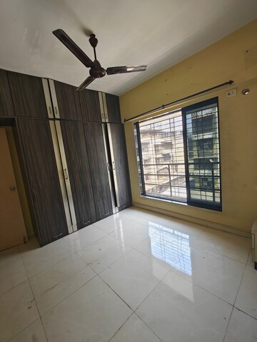 Bedroom in 2 BHK Apartment at Seawoods – for Sale