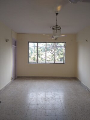 2 BHK Apartment For Sale in Colaba