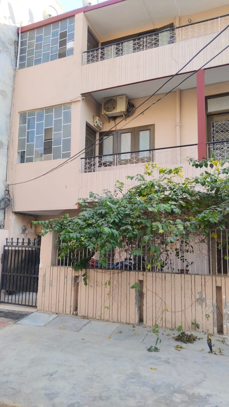 Exterior View, rajendra nagar sector 3 4 Bedroom 2000 Sq.Ft. Independent House In Rajendra Nagar Sector 3 Ghaziabad 8543951