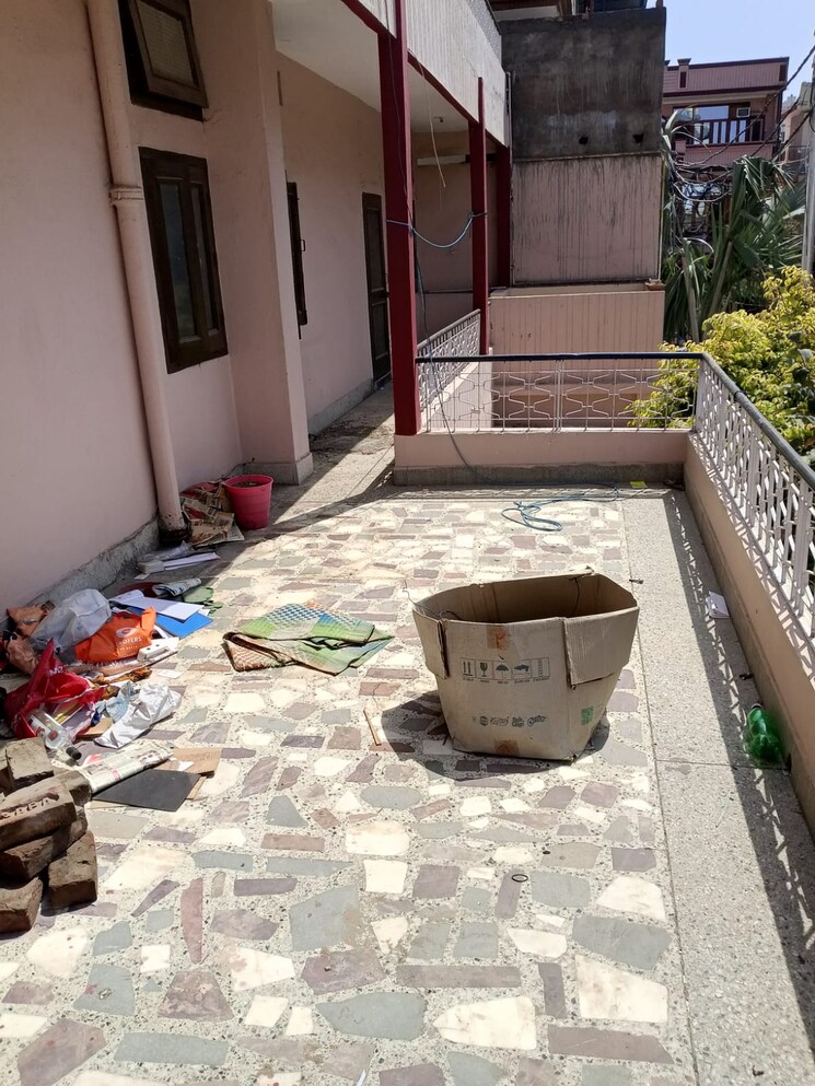 Balcony, rajendra nagar sector 3 4 Bedroom 2000 Sq.Ft. Independent House In Rajendra Nagar Sector 3 Ghaziabad 8543951