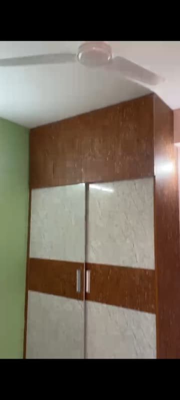 Furnished Amenities in 2 BHK Apartment at Signature Global Orchard Avenue, Sector 93 – for Rent