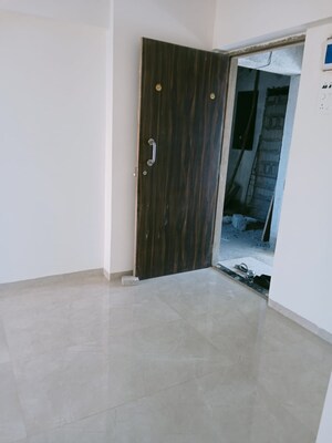 Room in 1 BHK Apartment at Nalasopara West – for Sale