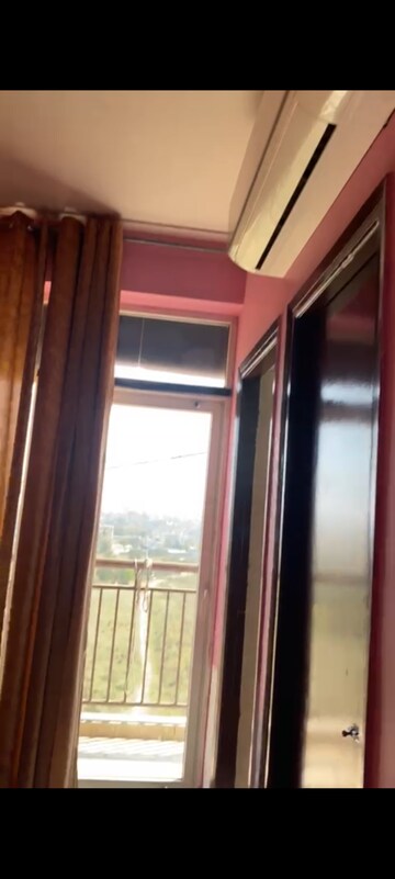 Furnished Amenities in 1 BHK Apartment at AVL 36 Gurgaon, Sector 36 – for Rent
