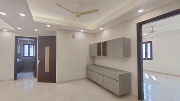 Room in 4 BHK Builder Floor at Sector 5 – for Sale