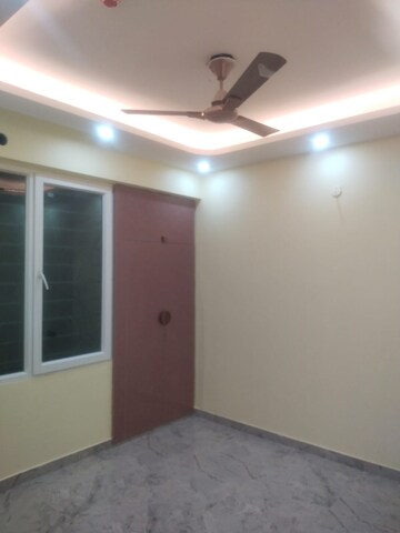 Room in 3 BHK Apartment at Mahagun Mywoods, Sector 16c Greater Noida – for Rent