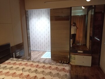 Bedroom in 2.5 BHK Apartment at Neelkanth Greens, Manpada – for Rent