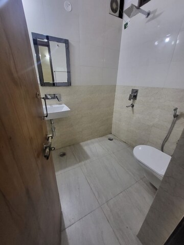 Bathroom in 4 BHK Apartment at Huda CGHS, Sector 56 – for Rent