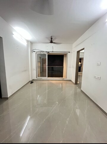 1 BHK Apartment For Rent in Panch Pakhadi