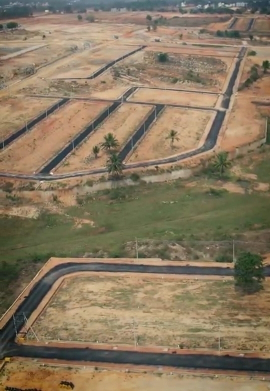 Plot For Sale in Vasudev Properties 