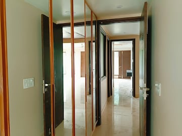 Building Lobby in 3 BHK Builder Floor at Sector 9 – for Sale