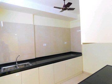 Furnished Amenities in 2 BHK Apartment at Ruparel Orion, Chembur – for Rent