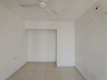 Room in 2 BHK Apartment at Godrej Emerald, Ghodbunder Road – for Rent