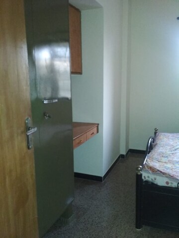 Bedroom in 3 BHK Apartment at Aruna Smruti Apartment, Borivali East – for Rent