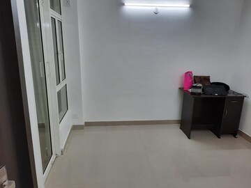 Room in 2 BHK Apartment at Sangwan Heights, Raj Nagar Extension – for Rent