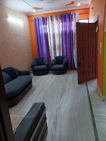 Living Room in 2 BHK Builder Floor at Sector 46 – for Rent