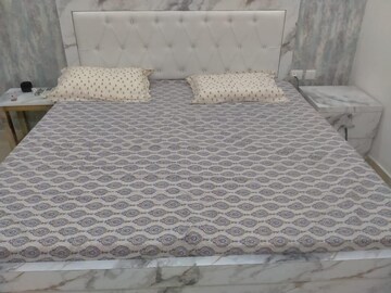 Bedroom in 2 BHK Apartment at Gaur City 7th Avenue, Sector 4, Greater Noida – for Rent