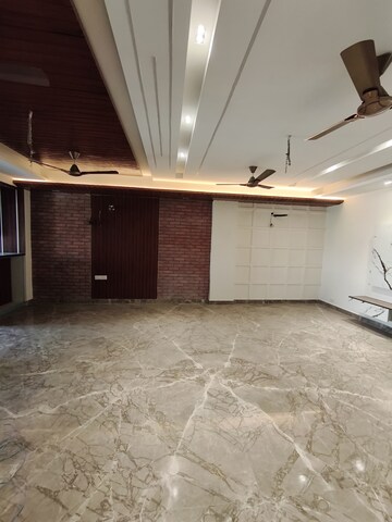 Kitchen in 3 BHK Builder Floor at Sector 10 – for Sale