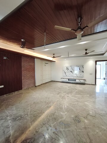 Living Room in 3 BHK Builder Floor at Sector 10 – for Sale