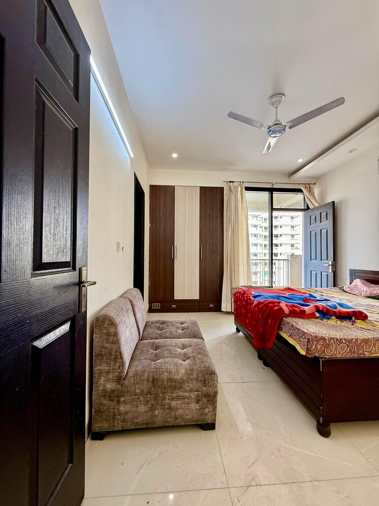 Bedroom, golden-sand-apartments 3 Bedroom 1650 Sq.Ft. Apartment In Dhakoli Zirakpur 8545399