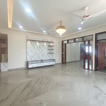 Room in 3 BHK Builder Floor at Harlur – for Rent
