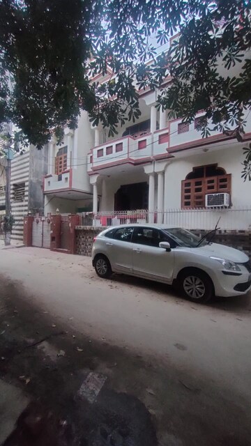 6 BHK Independent House For Sale in Sector 17a