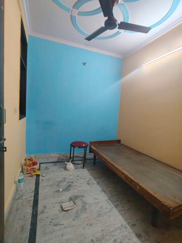 2 BHK Apartment For Rent in East Delhi
