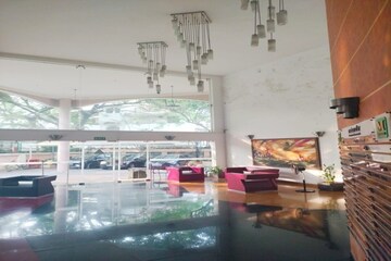  3 BHK Apartment at Panampilly Nagar – for Sale