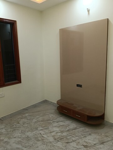 Room in 3 BHK Apartment at RWA Dream Land Apartments, Burari – for Sale