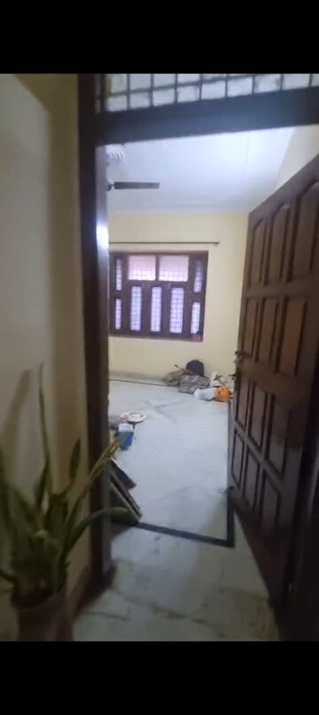2 BHK Builder Floor For Rent in Sector 22
