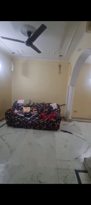 Bedroom in 2 BHK Builder Floor at Sector 22 – for Rent