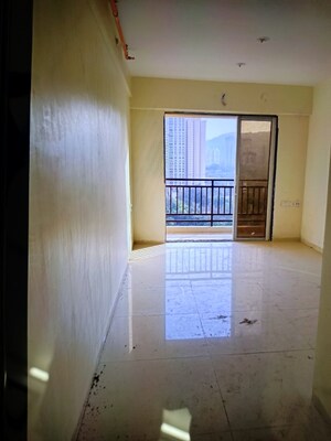 Room in 2 BHK Apartment at Sanghvi Nesta, Ghodbunder Road – for Sale