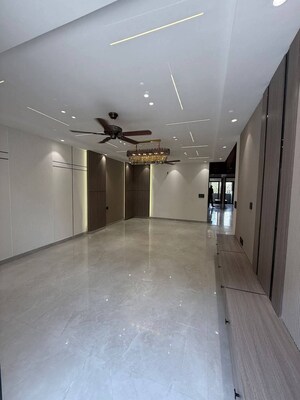 Room in 1 BHK Apartment at Veer One, Vasai East – for Sale