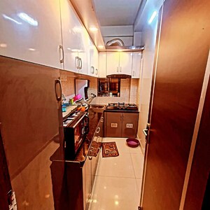 Kitchen in 3 BHK Builder Floor at Kolkatta Gpo – for Sale