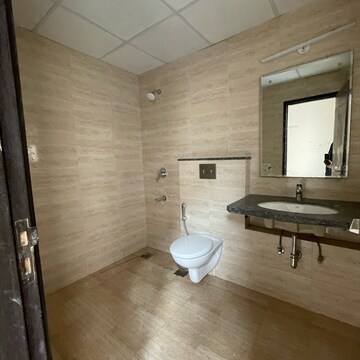 Attached Bathroom in 3 BHK Builder Floor at BPTP Amstoria, Sector 102 – for Rent