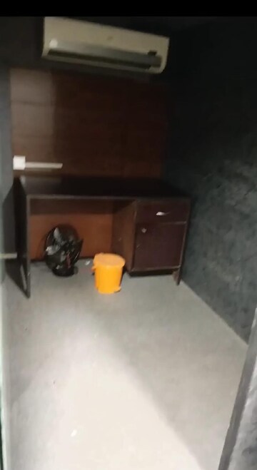 Furnished Amenities in  Office Space at Laxmi Plaza Andheri, Andheri West – for Rent