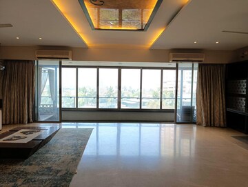Room in 3 BHK Apartment at Siddhivinayak Horizon, Prabhadevi – for Sale