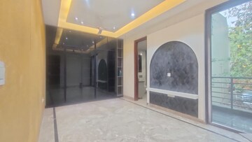 Bedroom in 3 BHK Builder Floor at Sector 15 – for Sale