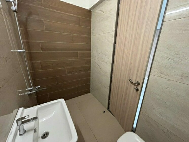 Bathroom, kumar-magna-city 2 Bedroom 757 Sq.Ft. Apartment In Manjri Budruk Pune 8546163