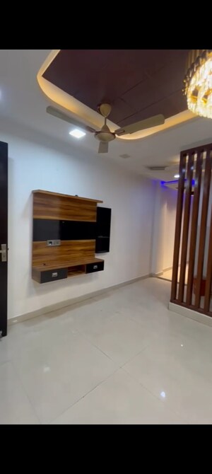 Bedroom in 3 BHK Builder Floor at Govindpuri – for Sale