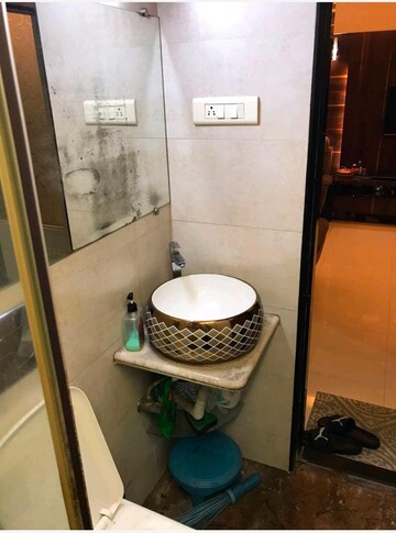 Team Area in 1 BHK Apartment at Abhishek Apartment Andheri West, Andheri West – for Sale