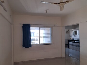 Room in 2 BHK Apartment at Sancheti Eves Garden, Mundhwa – for Rent