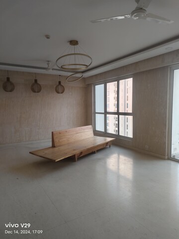 Room in 3 BHK Apartment at M3M Merlin, Sector 67 – for Rent