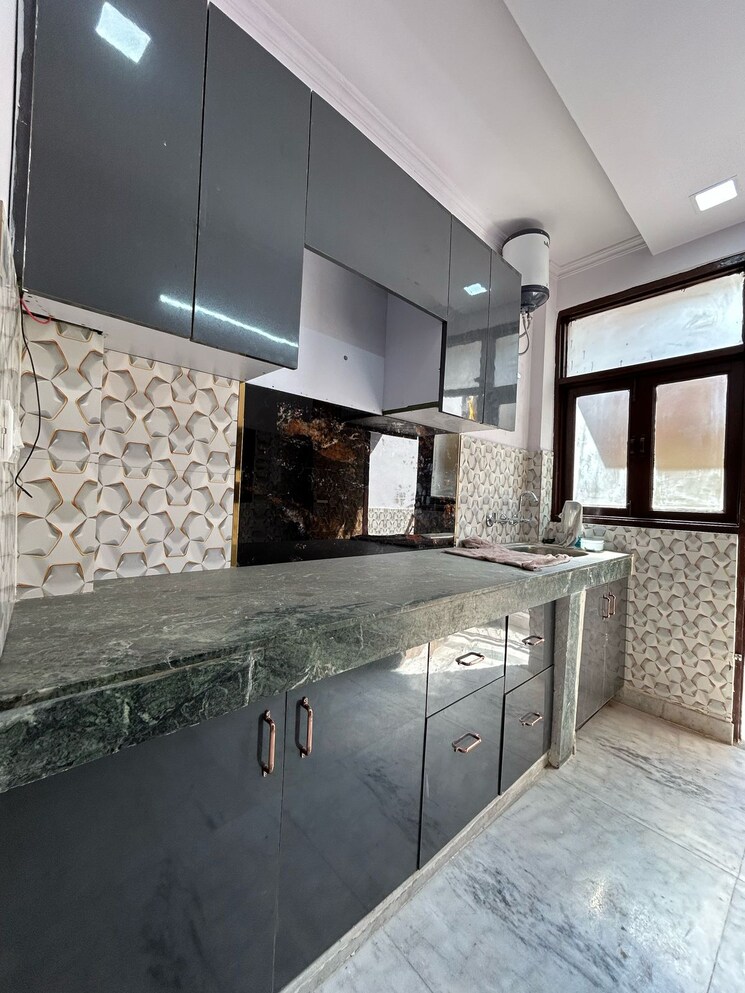 Kitchen, govindpuri 2 Bedroom 550 Sq.Ft. Builder Floor In Govindpuri Delhi 8546477