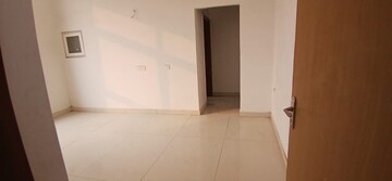 Room in 2 BHK Apartment at Vatika City Homes, Sector 83 – for Rent