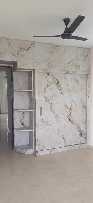 Room in 3 BHK Builder Floor at Signature Global Park 4 and 5, Sohna Sector 36 – for Rent