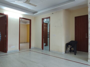 Room in 3 BHK Builder Floor at MVL IPark, Sector 15 – for Rent