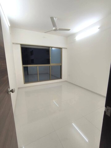 Room in 2 BHK Apartment at Rajesh Raj Infinia, Malad West – for Rent