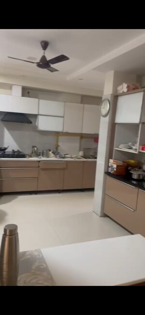 Kitchen in 3.5 BHK Builder Floor at Sector 21d – for Sale