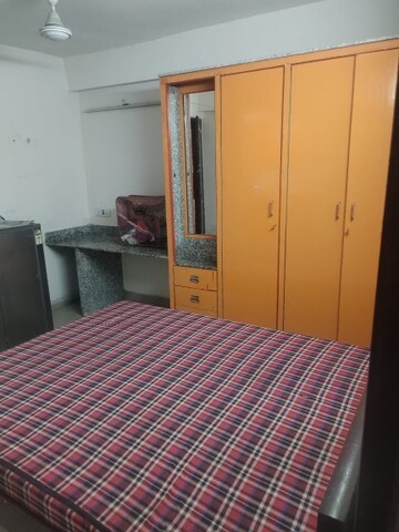 1 RK Builder Floor For Rent in Sector 41